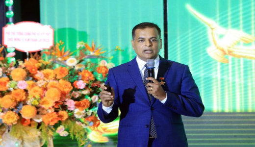 Global and local business leaders hail Việt Nam’s 80-year transformation